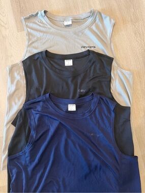 NWOT 3 Men's Devops Tank Top Shirts LRG